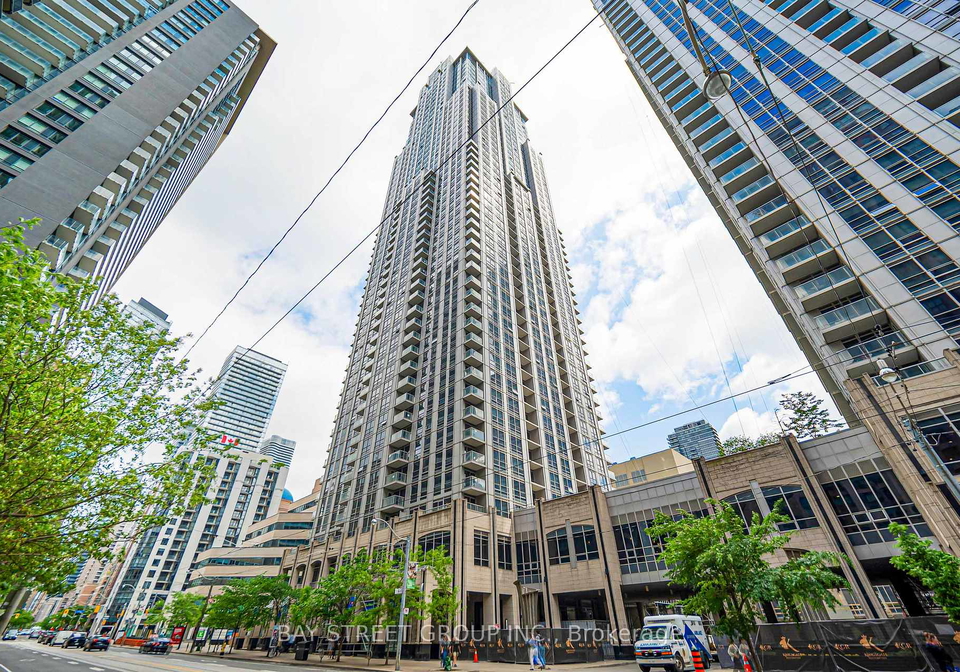 763-bay-street-toronto-toronto-ontario-c13659652