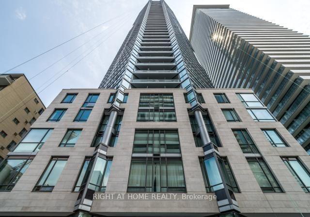 45-charles-street-e-toronto-toronto-ontario-c13659658
