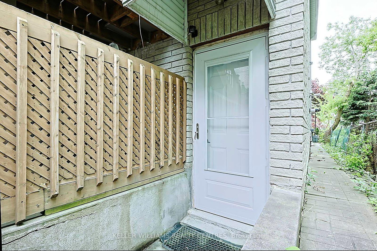 61-fairchild-avenue-toronto-toronto-ontario-c13659684