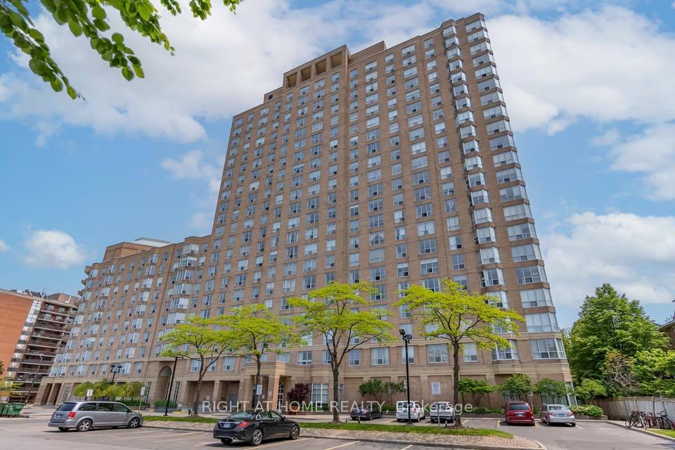 21-overlea-boulevard-toronto-east-york-ontario-c13659868