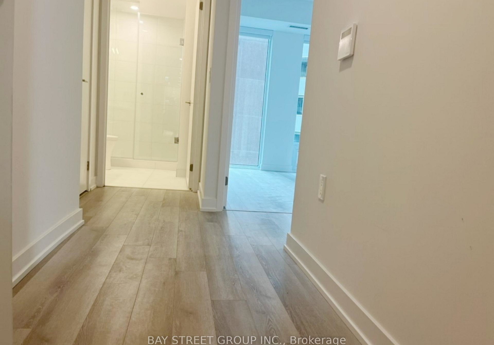 238-simcoe-street-toronto-toronto-ontario-c13659910