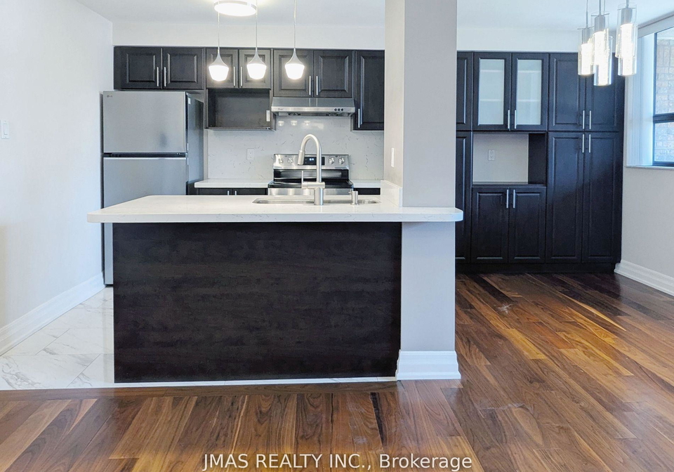 60-st-patrick-street-toronto-toronto-ontario-c13660154