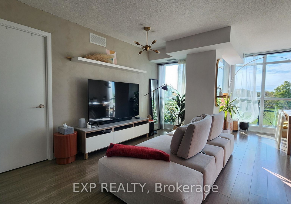 215-fort-york-boulevard-toronto-toronto-ontario-c13660386