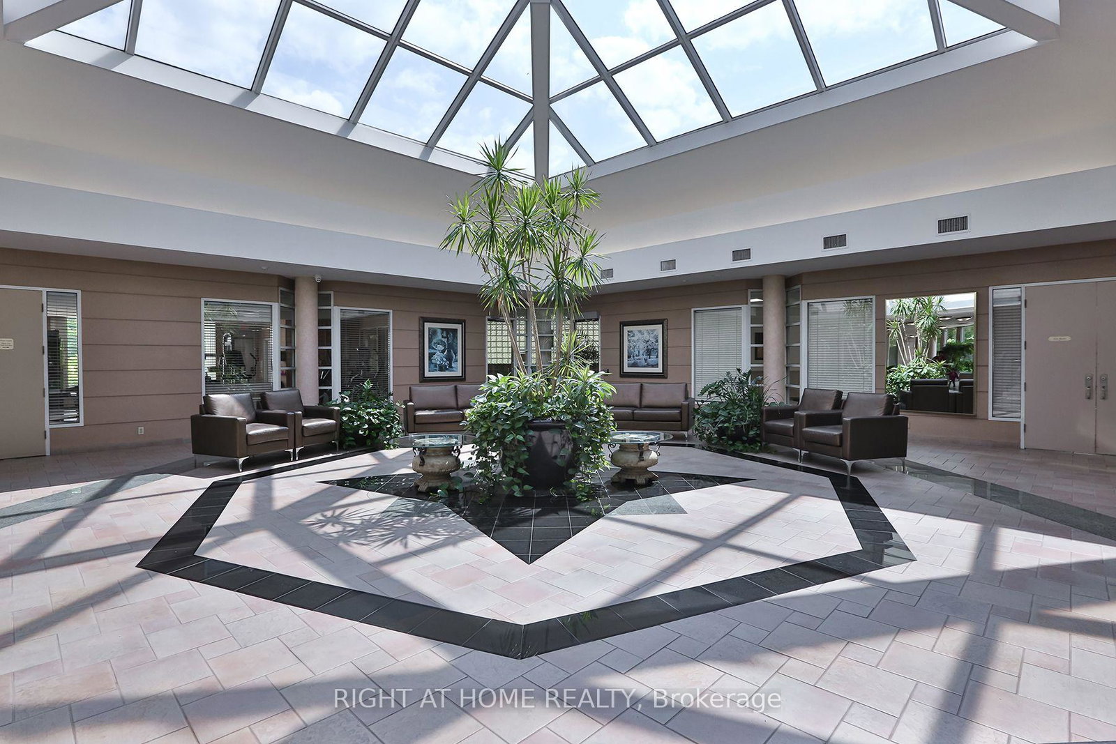 7-concorde-place-toronto-north-york-ontario-c13660442