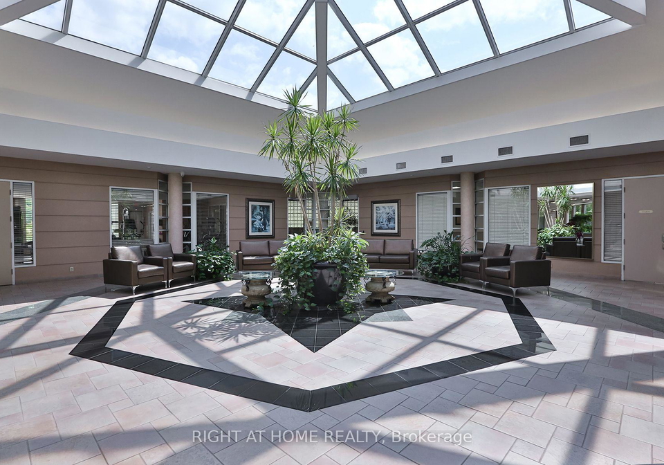 7-concorde-place-toronto-north-york-ontario-c13660442