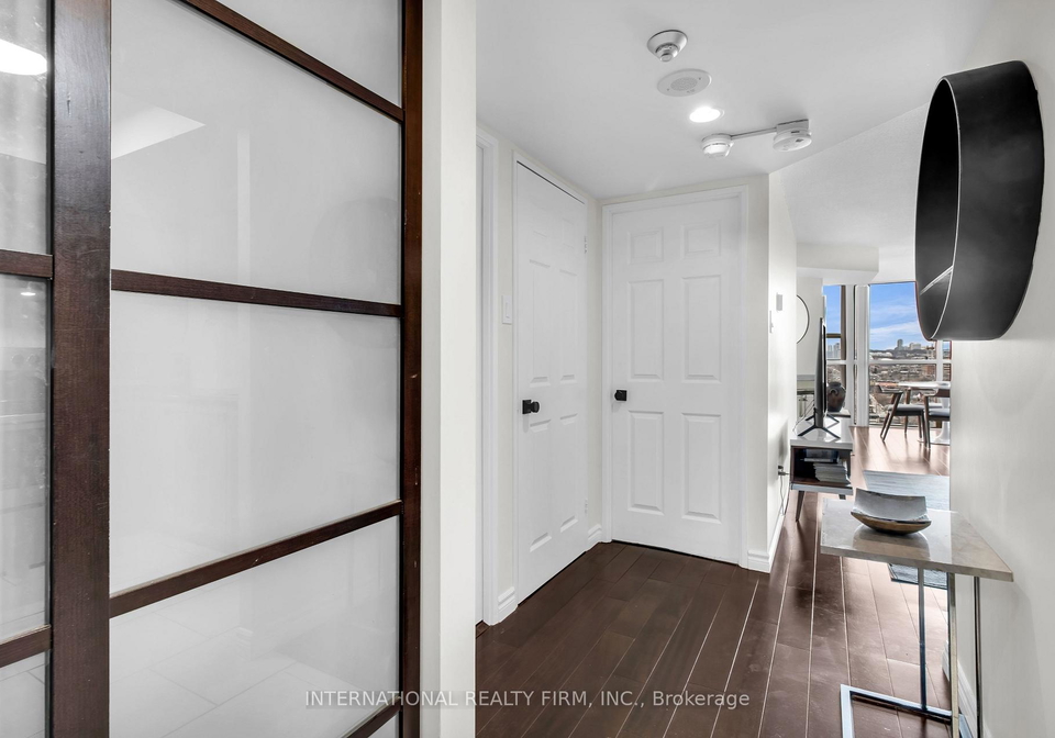 705-king-street-w-toronto-toronto-ontario-c13660452
