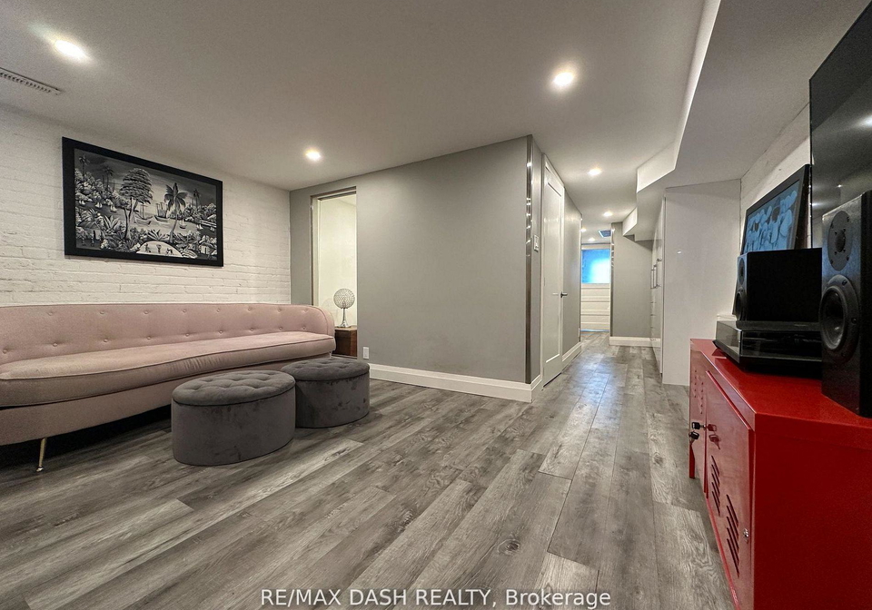 725-palmerston-avenue-w-toronto-toronto-ontario-c13660458