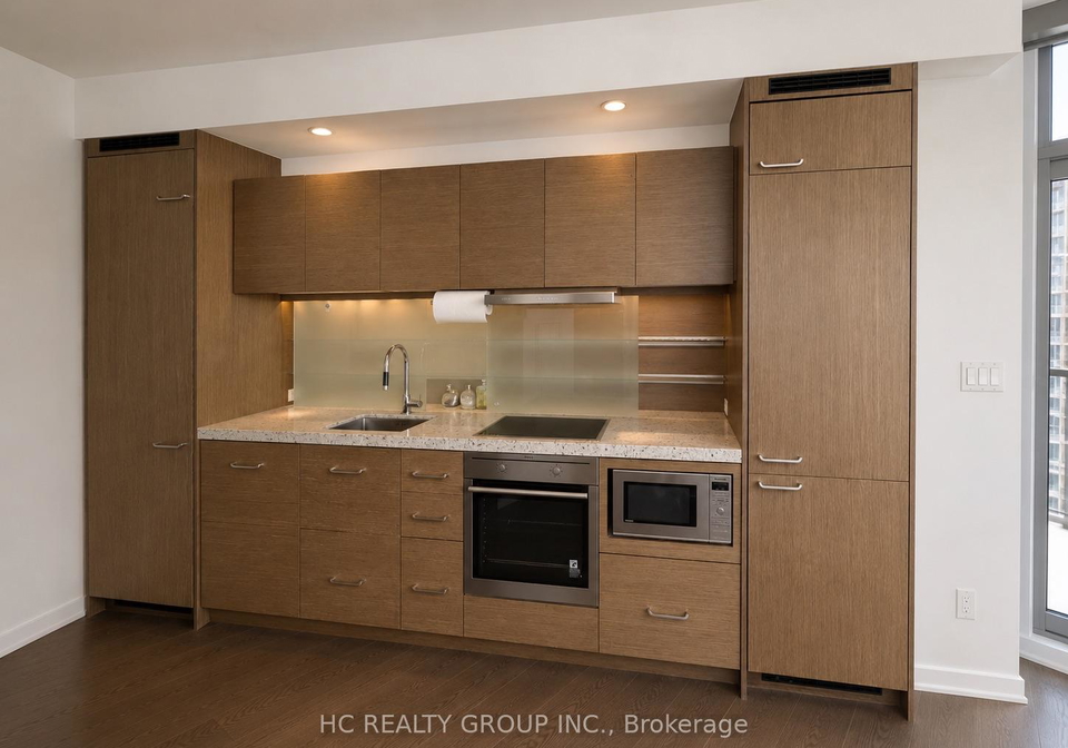 45-charles-street-e-toronto-toronto-ontario-c13660488