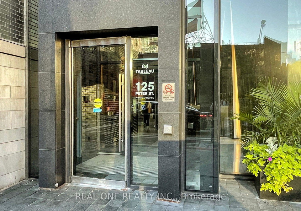 125-peter-street-toronto-toronto-ontario-c13660510