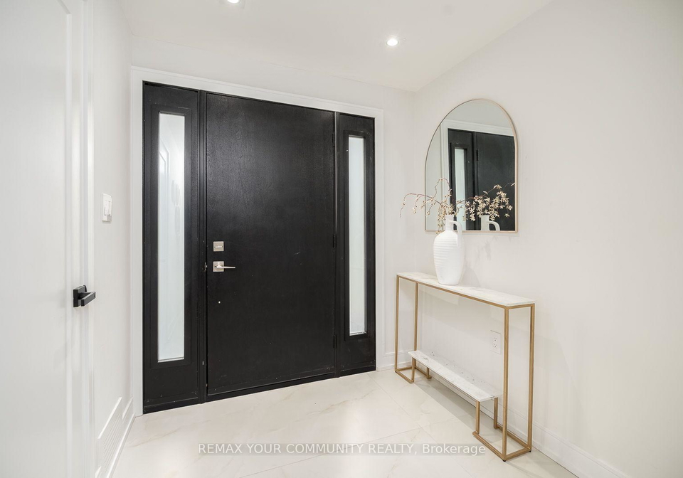 354-bessborough-drive-toronto-east-york-ontario-c13660624