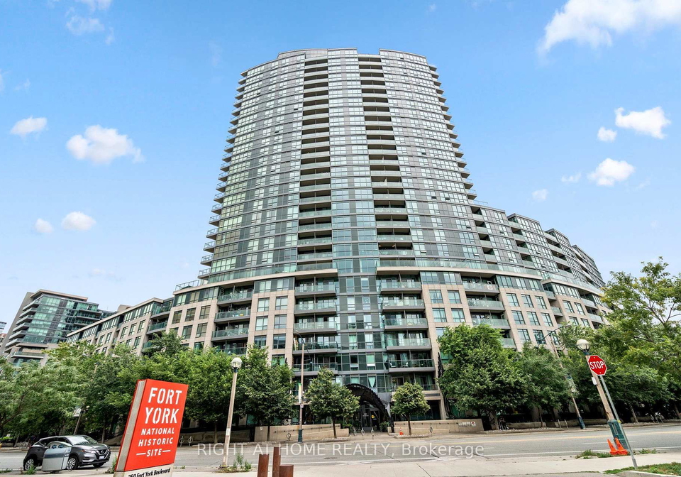 231-fort-york-boulevard-toronto-toronto-ontario-c13660914