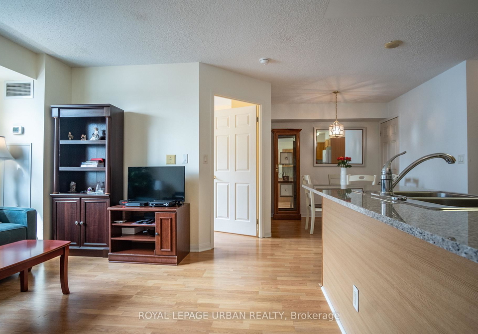 5940-yonge-street-toronto-toronto-ontario-c13660960