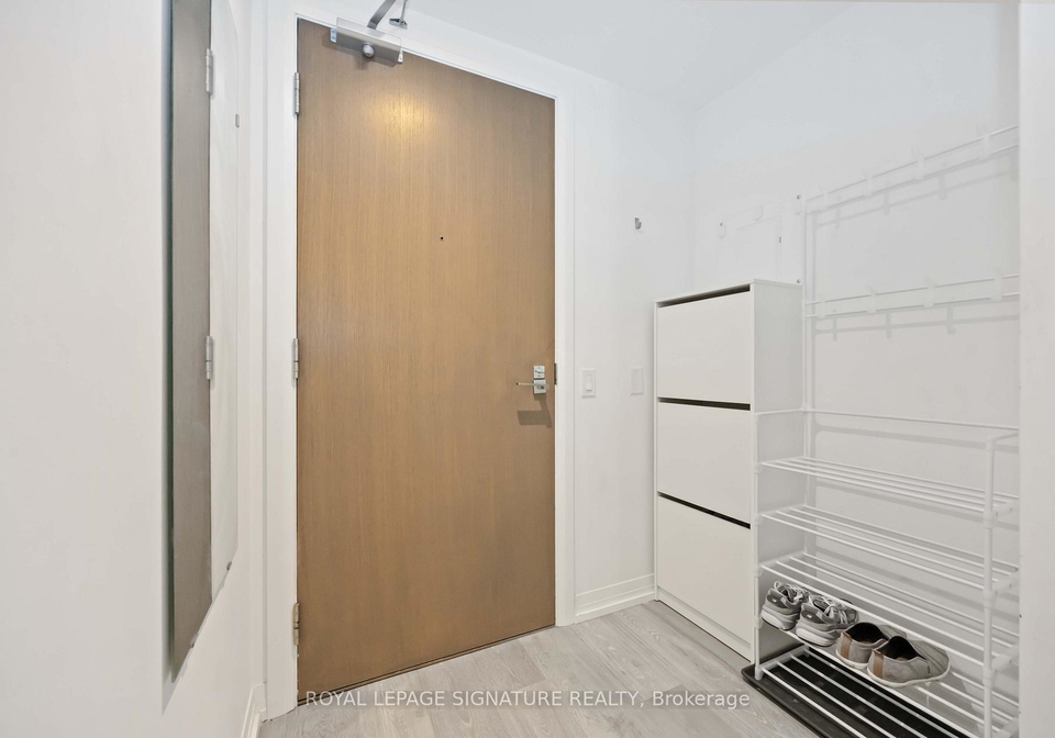 251-jarvis-street-toronto-toronto-ontario-c13661020