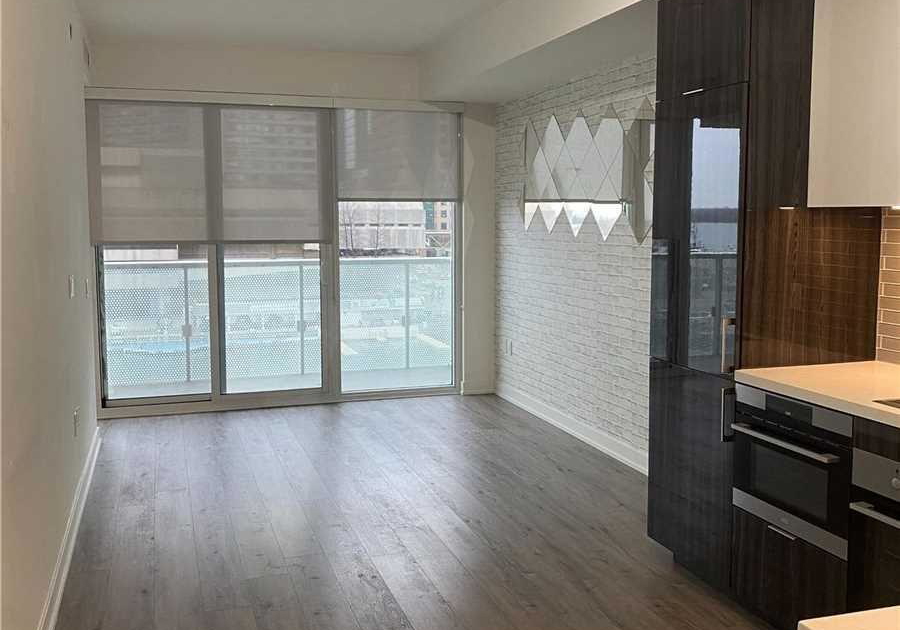 15-queens-quay-e-toronto-toronto-ontario-c13661050