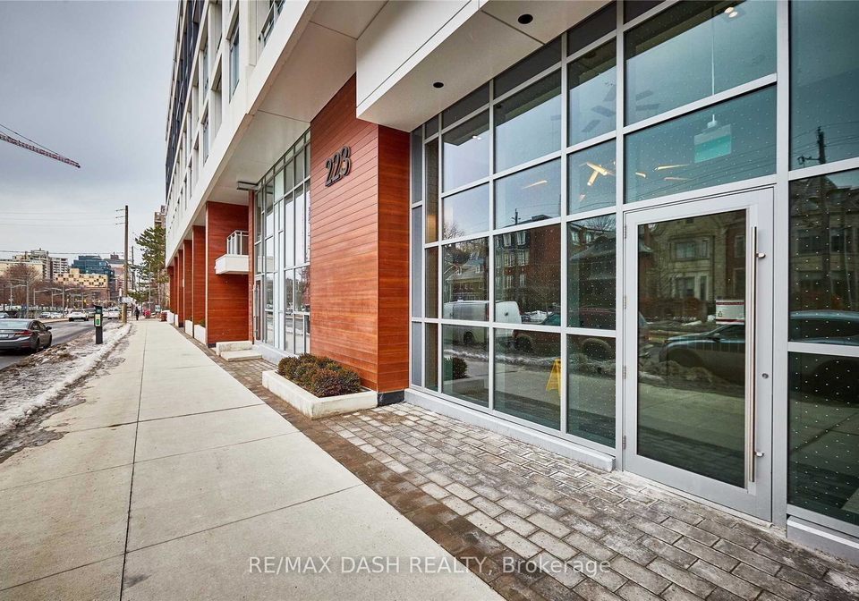 223-st-clair-avenue-w-toronto-toronto-ontario-c13661532
