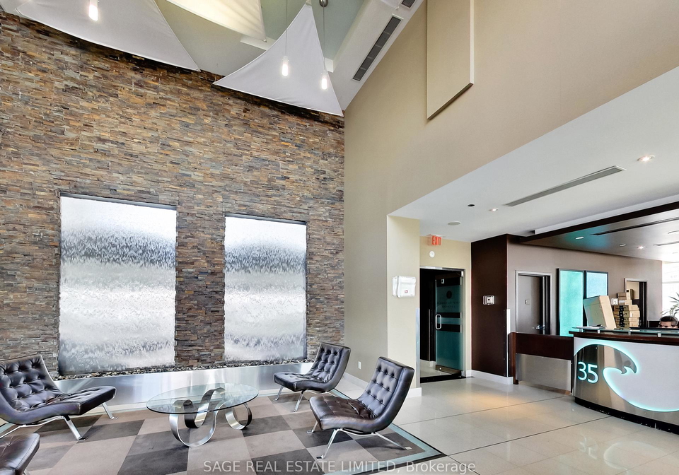 35-mariner-terrace-toronto-toronto-ontario-c13661578