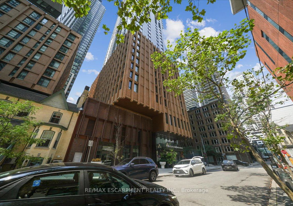 28-widmer-street-toronto-toronto-ontario-c13661612