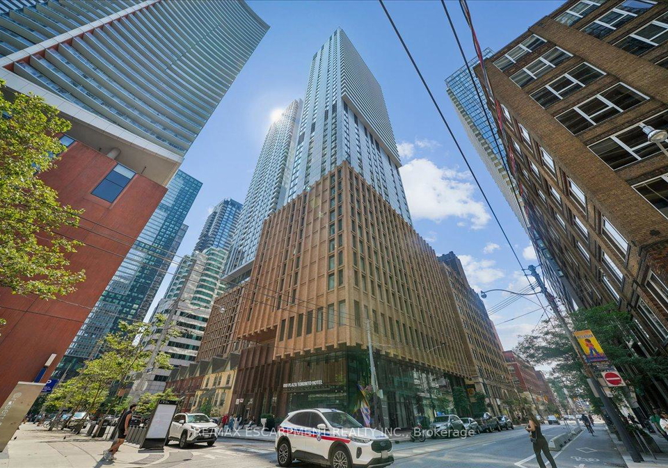 28-widmer-street-toronto-toronto-ontario-c13661612