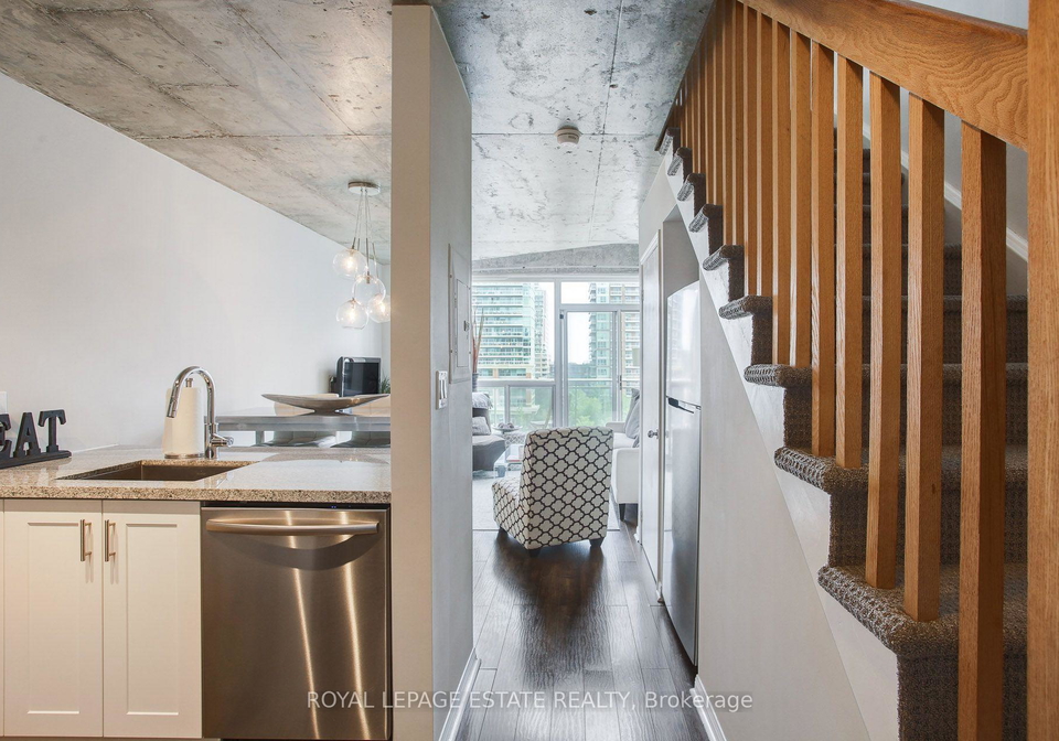 1029-king-street-w-toronto-toronto-ontario-c13661614