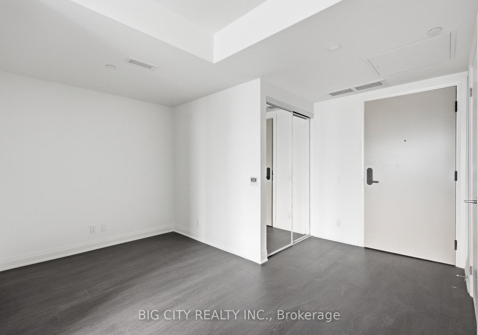 25-frederick-todd-way-toronto-east-york-ontario-c13661624