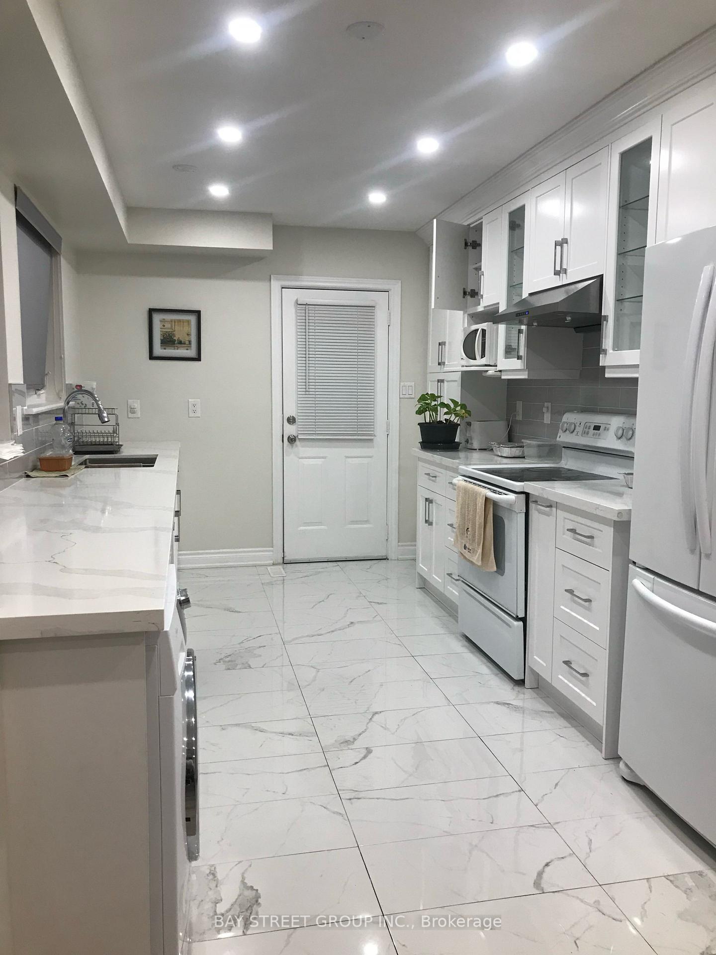 69-lehar-crescent-toronto-north-york-ontario-c13661888