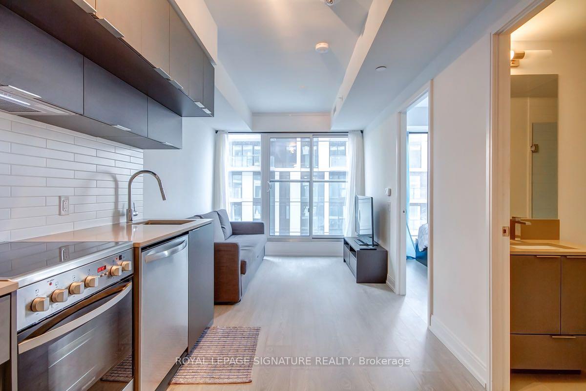 181-dundas-street-e-toronto-toronto-ontario-c13662582