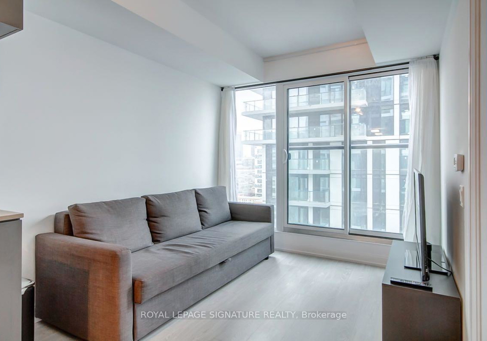 181-dundas-street-e-toronto-toronto-ontario-c13662582