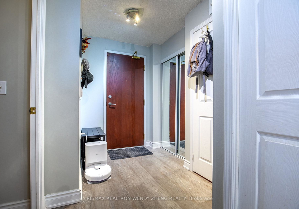 28-olive-avenue-toronto-north-york-ontario-c13663098