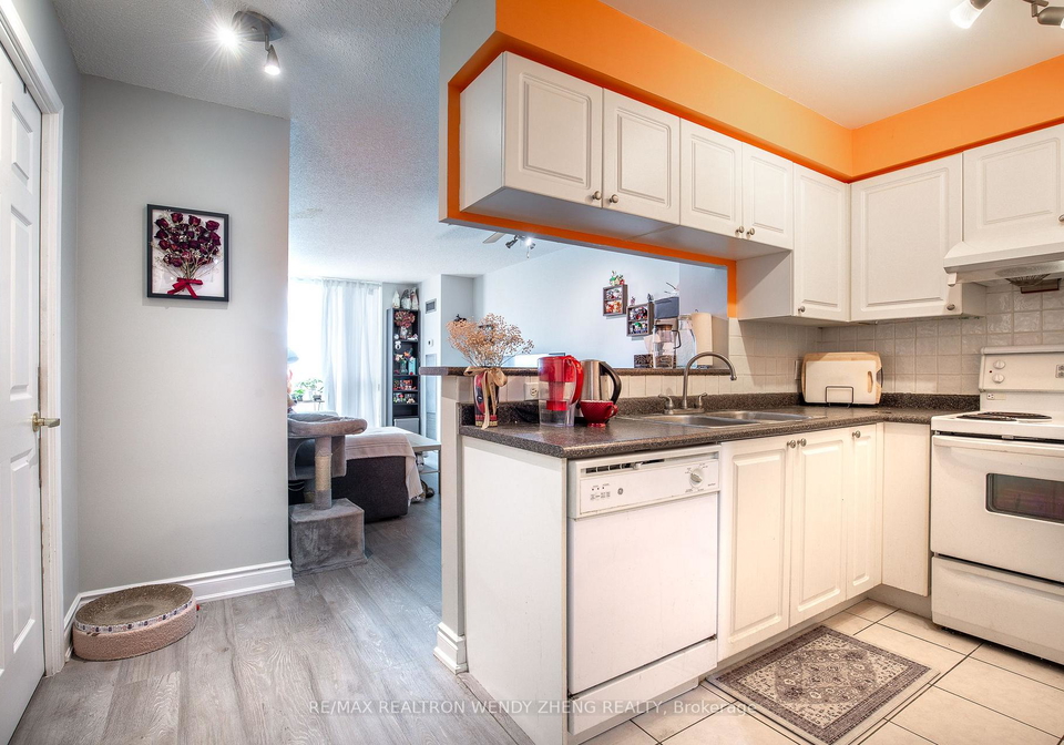28-olive-avenue-toronto-north-york-ontario-c13663098