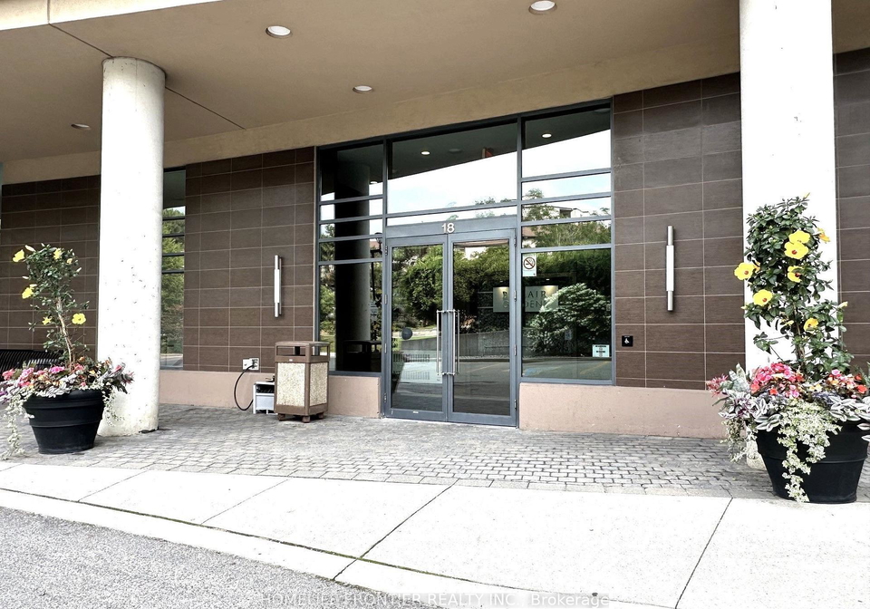 18-valley-woods-road-toronto-north-york-ontario-c13663232