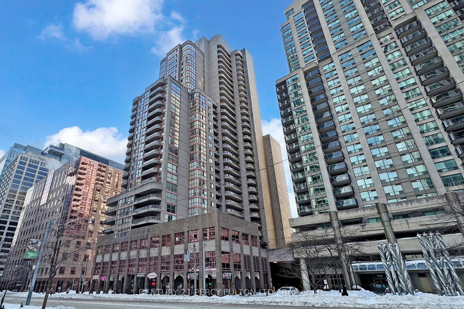 736-bay-street-toronto-toronto-ontario-c13663340