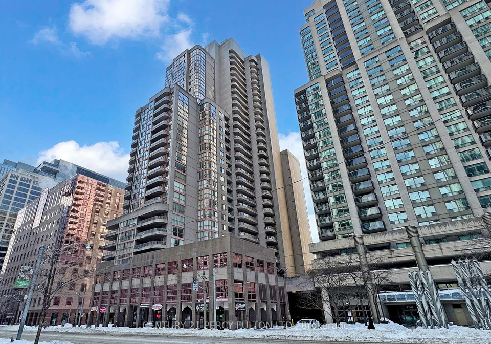 736-bay-street-toronto-toronto-ontario-c13663340
