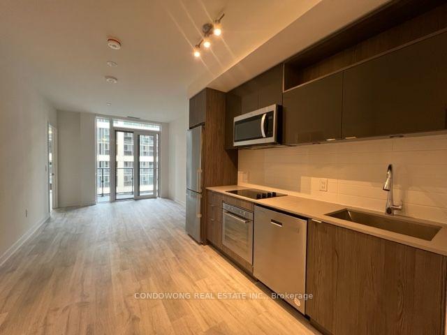 60-princess-street-toronto-toronto-ontario-c13663378