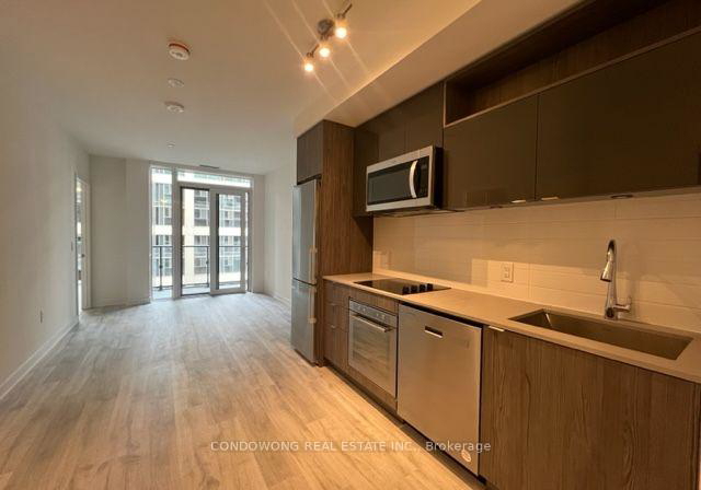 60-princess-street-toronto-toronto-ontario-c13663378