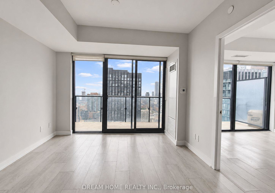 47-mutual-street-toronto-toronto-ontario-c13663646