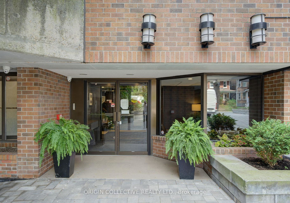 19-dundonald-street-toronto-toronto-ontario-c13663676