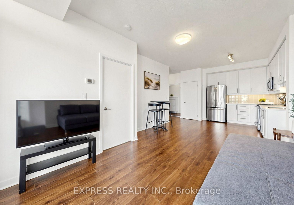 33-bay-street-toronto-toronto-ontario-c13663682
