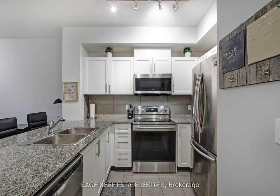 16-yonge-street-toronto-toronto-ontario-c13663726