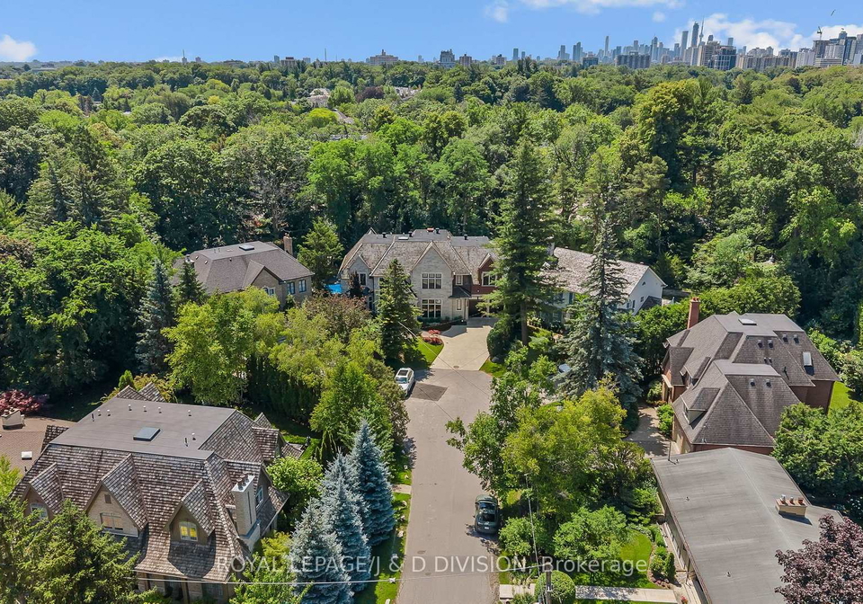 5-pine-forest-road-toronto-north-york-ontario-c13663864