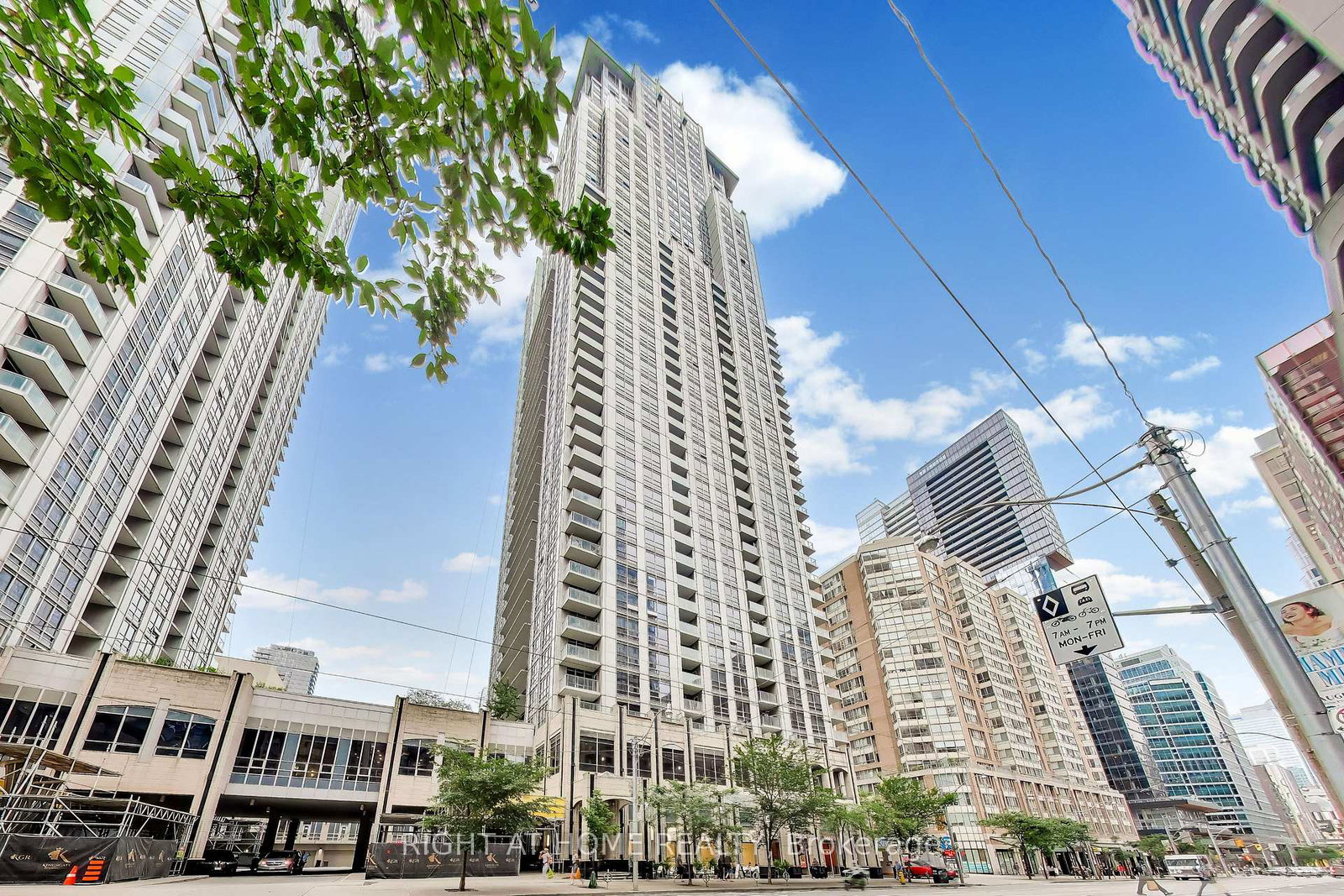 761-bay-street-toronto-toronto-ontario-c13664144