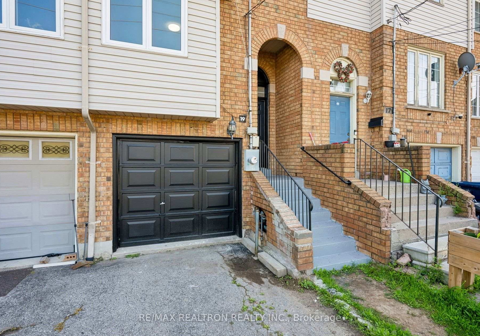 19-warner-avenue-toronto-north-york-ontario-c13664152