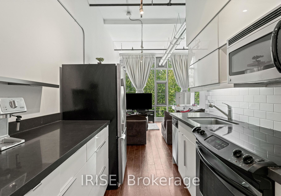 477-richmond-street-w-toronto-toronto-ontario-c13664224
