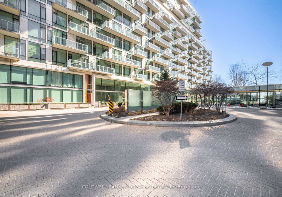 39-queens-quay-e-toronto-toronto-ontario-c13664244