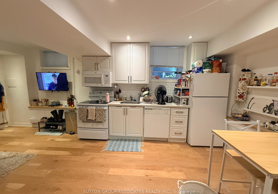 125-walmer-road-toronto-toronto-ontario-c13664344