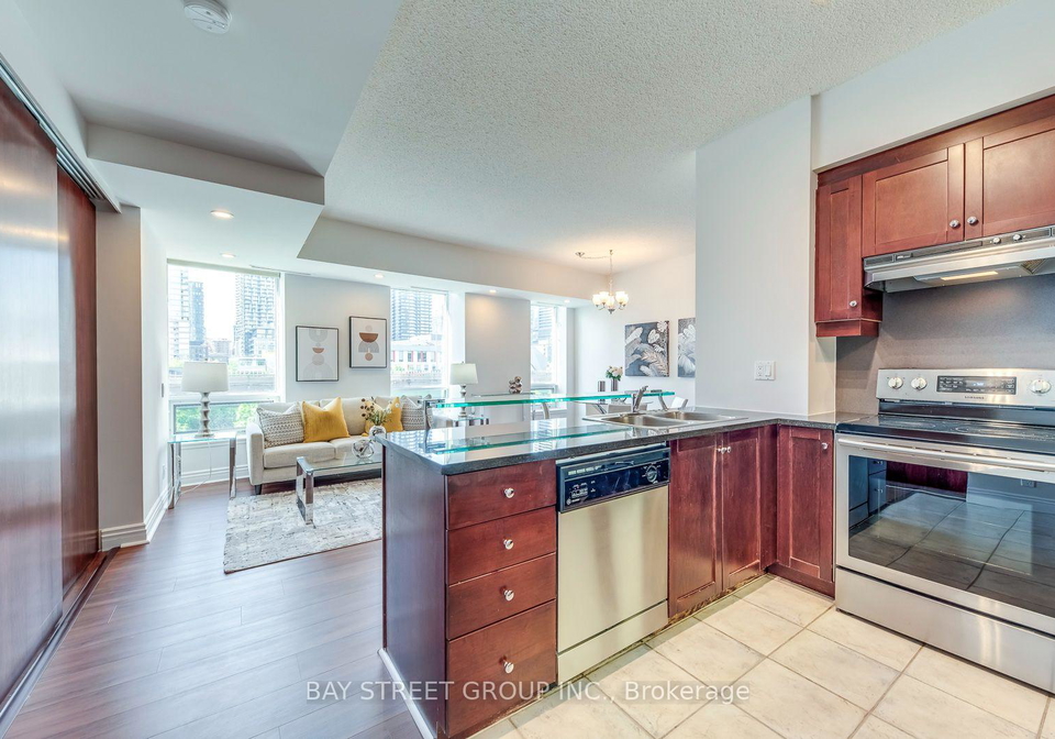 500-queens-quay-w-toronto-toronto-ontario-c13664466