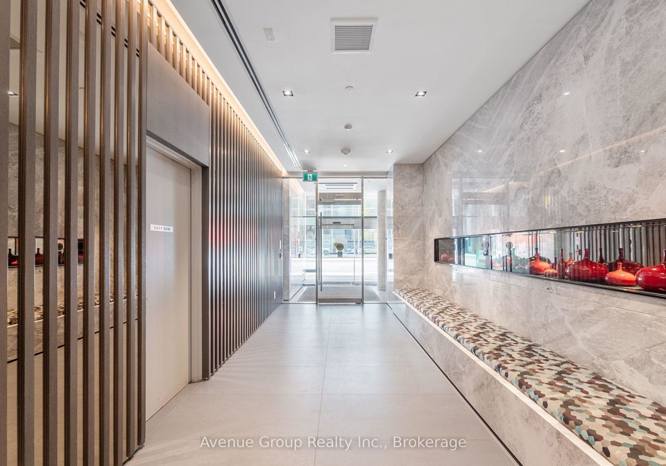 215-queen-street-w-toronto-toronto-ontario-c13664480