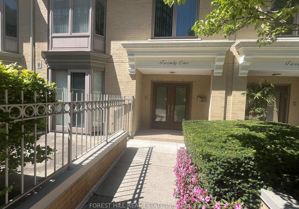 21-lower-village-gate-toronto-toronto-ontario-c13664514