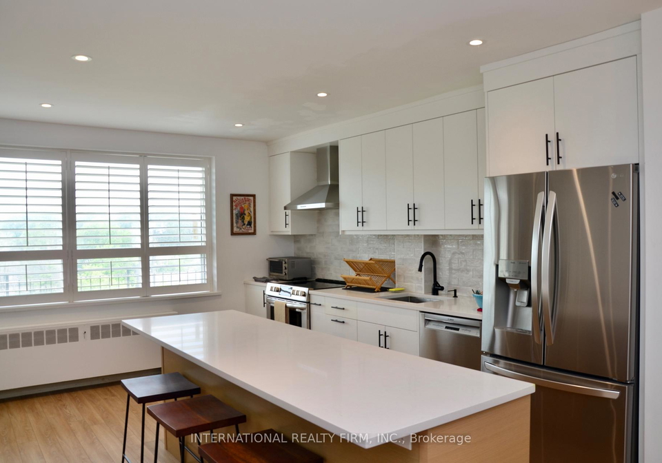 219-wilson-avenue-toronto-toronto-ontario-c13664958