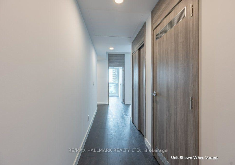 68-esther-shiner-boulevard-toronto-north-york-ontario-c13664986