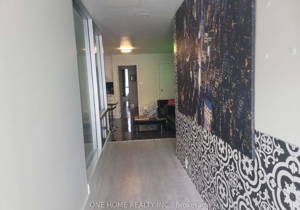 405-dundas-street-w-toronto-toronto-ontario-c13665050